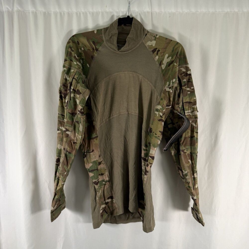 New Massif Army Combat Shirt Men's Small Green Camo Flame Resistant Stretch